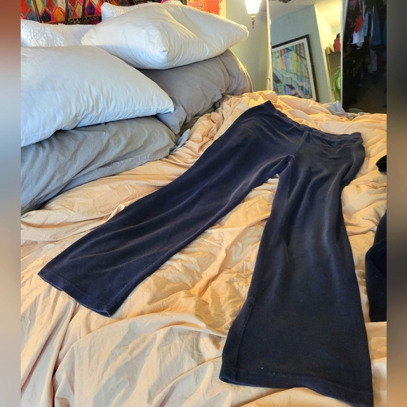 Liz Claiborne Velour Track Suit - Picture 5 of 5